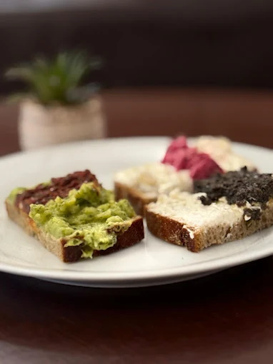 Frisch belegte Brötchen bei SEMiKIN